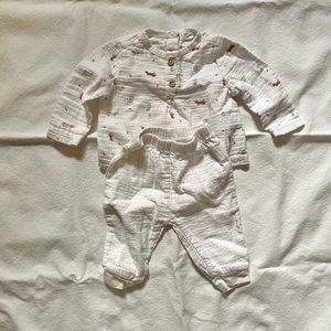 Angel Dear Fox Print Muslin Top and Pant Set 0-3m